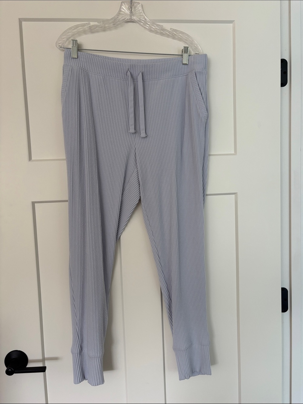 Ribbed Jogger Pants in Light Lavender